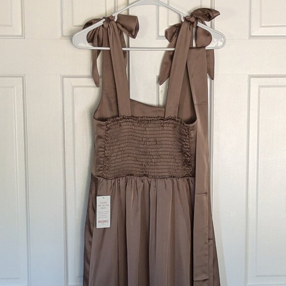 NWT Show Me Your Mumu Claire Midi Dress - Dune Luxe Satin / Mocha Mousse - Picture 8 of 8